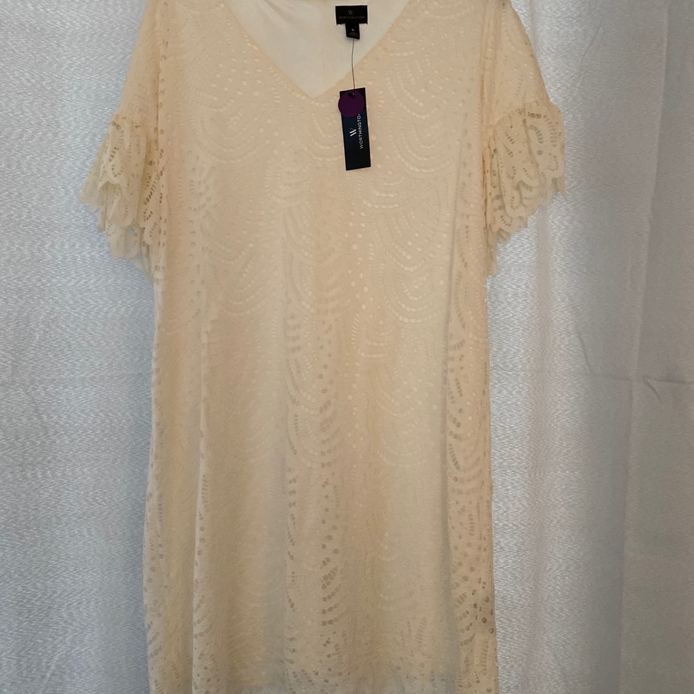 White lace dress